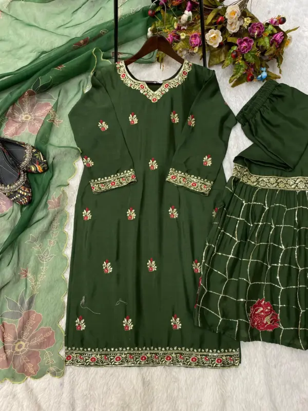 CHINON SHARARA SET